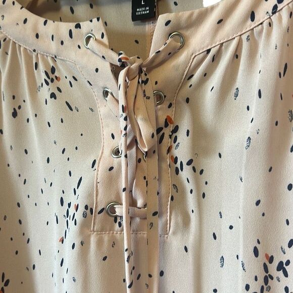 a.n.a Womens Blouse L‎ Large Pink Black Print Long Sleeve Flowy Tie Neck - Picture 5 of 6